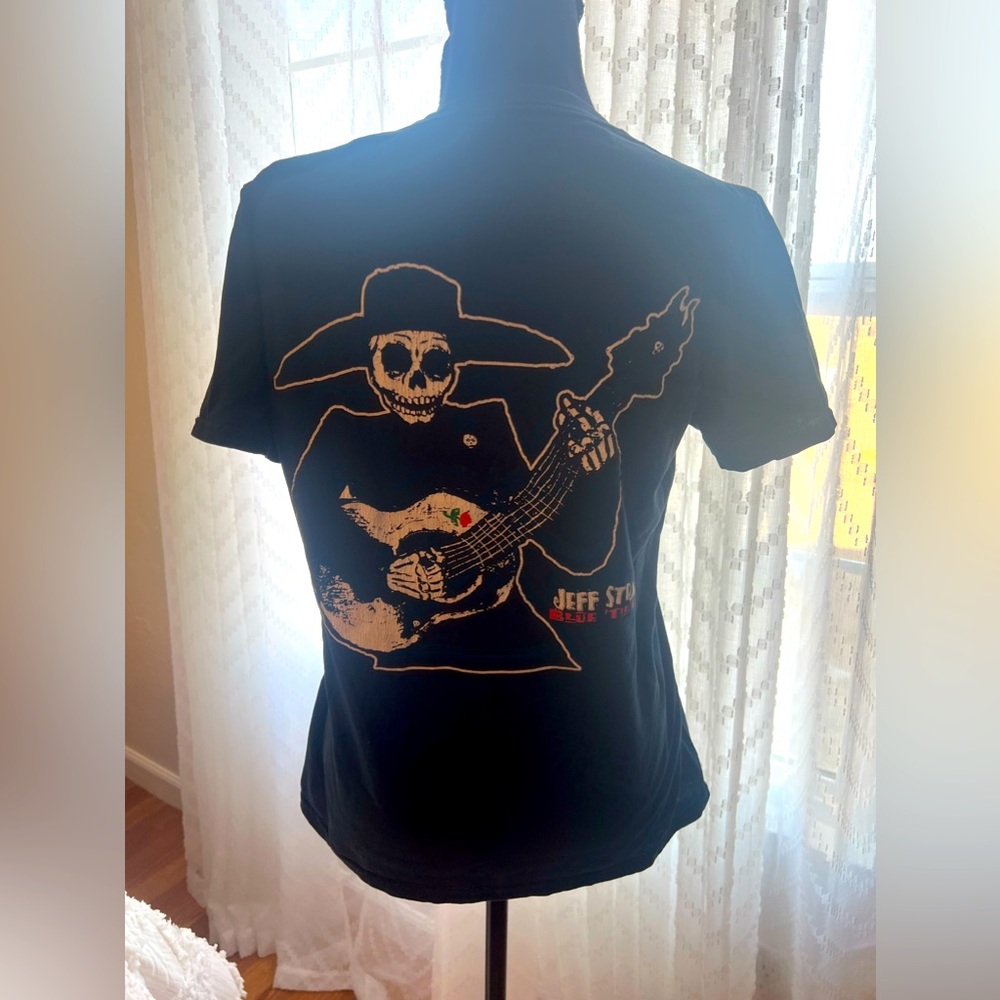 Jeff Strahan concert shirt